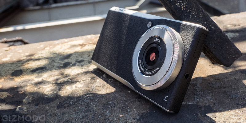 Illustration for article titled Panasonic CM1 Review: Finally, a High End Camera Inside a Smartphone